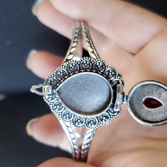 New Kashmir Ruby 925 Silver Poison Cuff Bracelet. - Picture 4 of 9